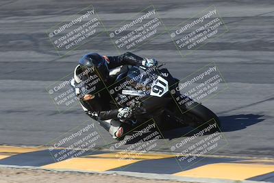 media/Mar-21-2025-CVMA Friday Practice (Fri) [[30cd4fe323]]/2-Racer 1/Session 2 (Bowl)/